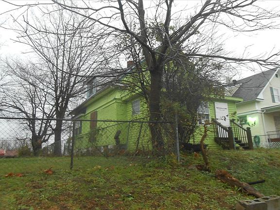 2nd image of 2121 Walrond Ave
