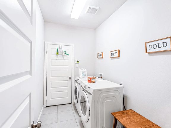 4th image of 1228 Long Meadow Dr