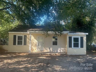 725 Ontario St, Winston Salem, NC, 27105