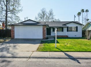 10828 Walnutwood Way, Rancho Cordova, CA