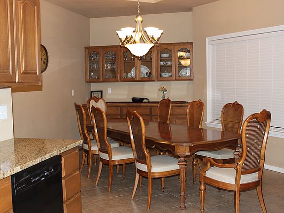 Large Dining & Hutch