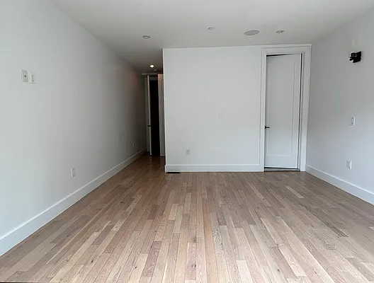 Rented by Corcoran | media 37