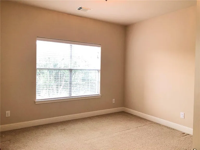 2684 Salorn Way — Photo 14