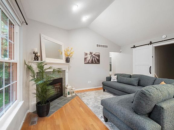 5th image of 5595 Wayside Ave