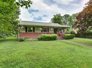 9811 Gardenia Dr, Henrico, VA 23228