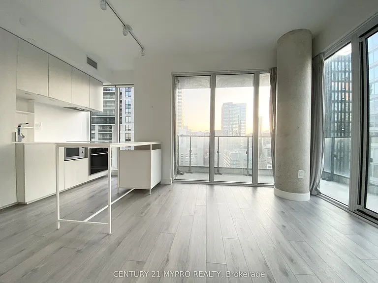 77 Shuter St #2313 — Photo 3