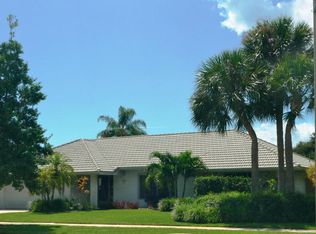 493 Rio Casa Dr N, Melbourne, FL 32903