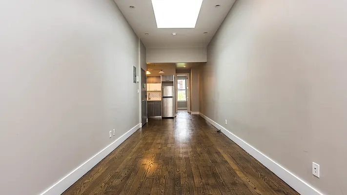 Rented by Nooklyn NYC LLC | media 23