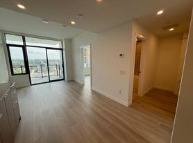 626 Claremont St, Coquitlam, BC