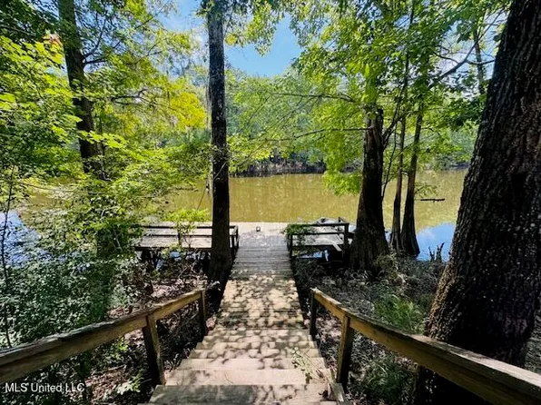 Balltown Rd, Bogalusa, LA 70427