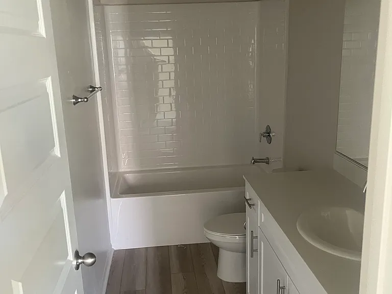 40480 Melrose Dr — Photo 12