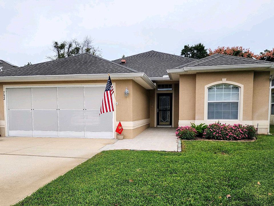 1st image of 752 Crestwood Dr