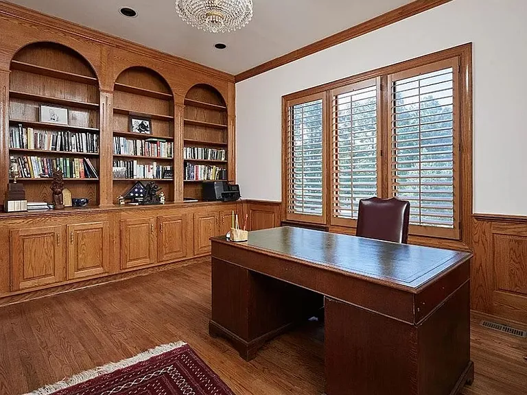 9 Alloway Ct — Photo 16
