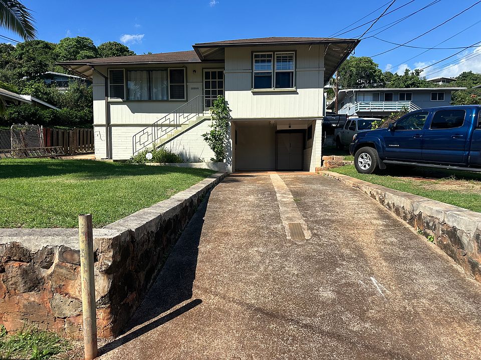 1st image of 99-652 Kaulainahee Pl