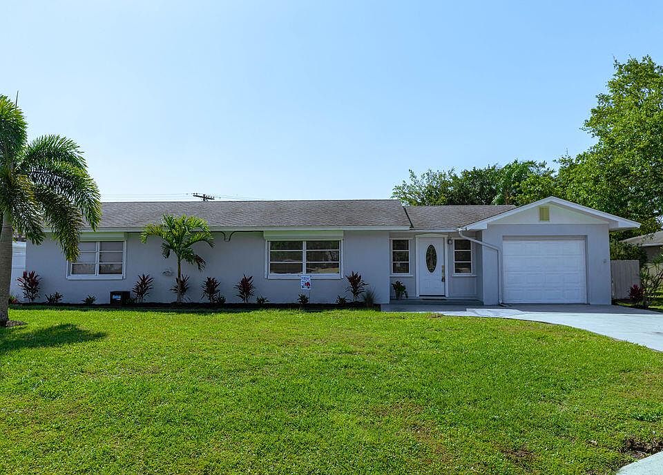 1st image of 710 NE Camino St