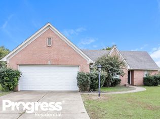 945 Edgewood Dr, Southaven, MS 38672