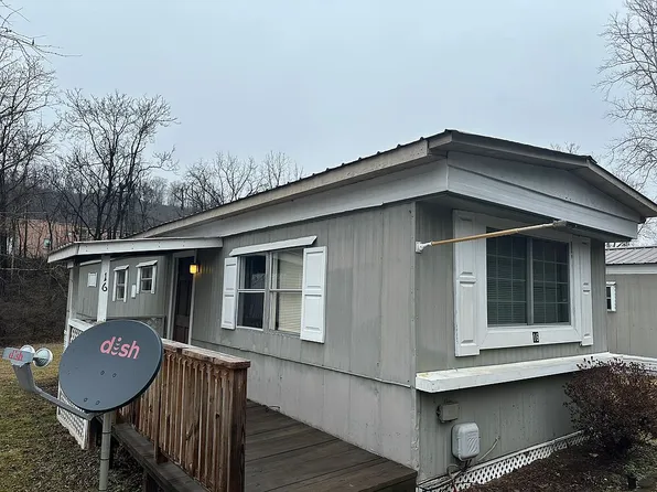 16 Fleming Ct, Hancock, MD 21750