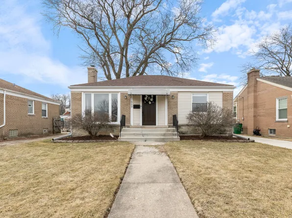 1932 Newcastle Ave, Westchester, IL 60154
