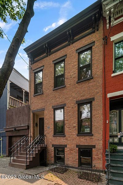 2nd image of 67 Dove Street
