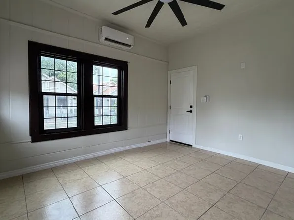 221 E 3rd St, Brownsville, TX 78520