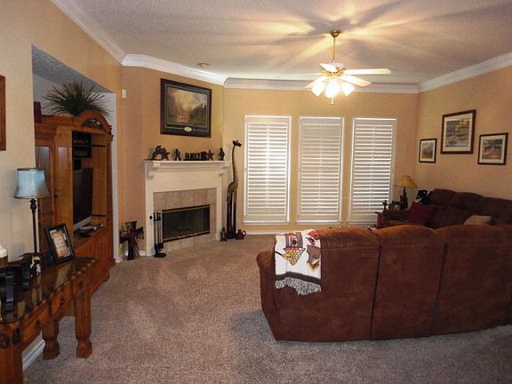 3rd image of 5519 Ashwood Ct