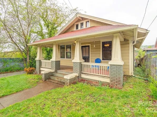 5 Elizabeth Pl, Asheville, NC 28801