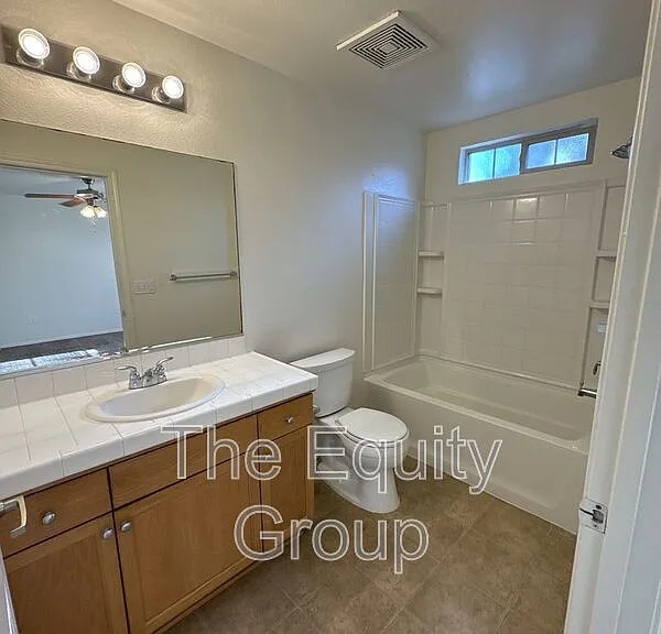 4223 W Walnut Ave #B — Photo 10