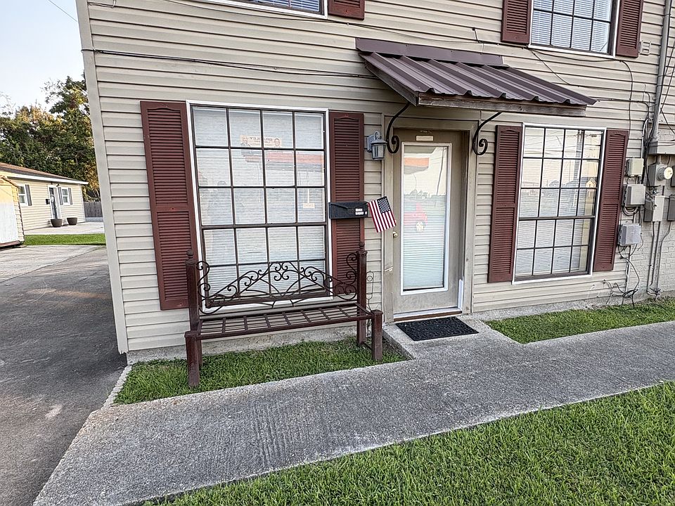 1st image of 2926 Nall St