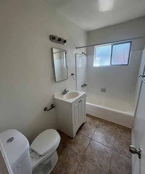 3867 Potomac Ave. — Photo 26
