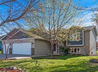 206 10th Ave NW, Lonsdale, MN 55046