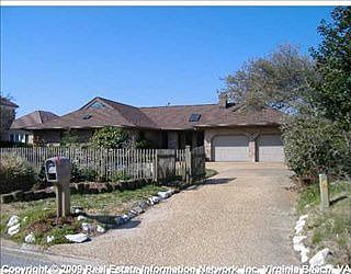 1st image of 517 Virginia Dare Dr