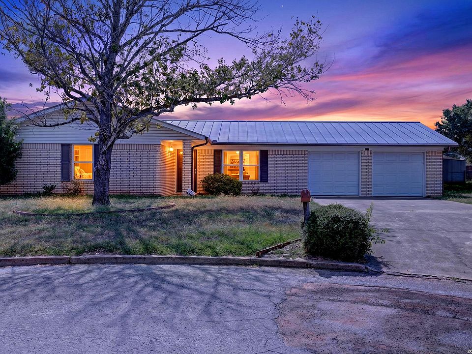 1st image of 515 GEORGIA ANN DR