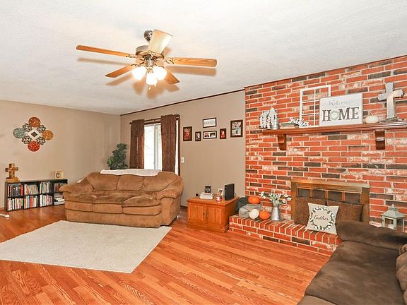 4th image of 117 Cypress St