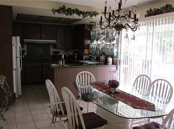 3rd image of 533 San Gorgonio Dr