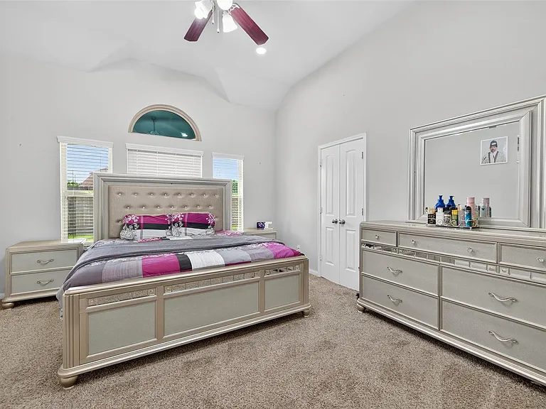 13935 Manobrook Ct — Photo 39