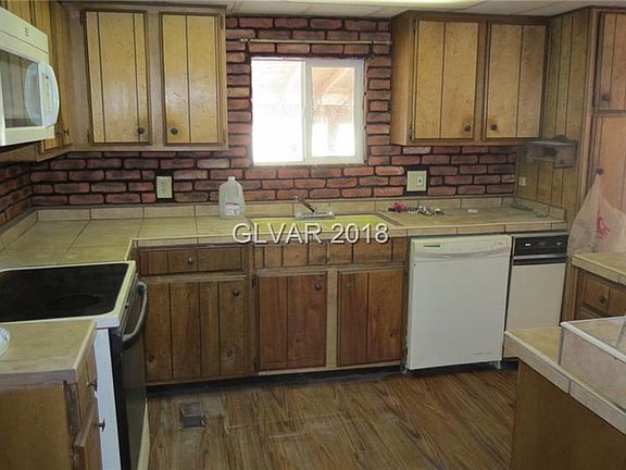 5th image of 962 E 139th St N