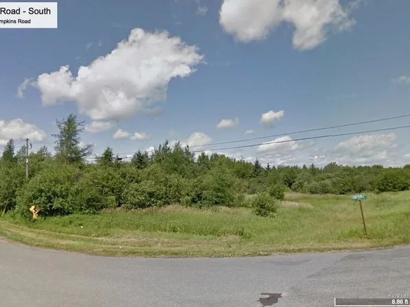 401 Houlton Rd, Presque Isle, ME 04769