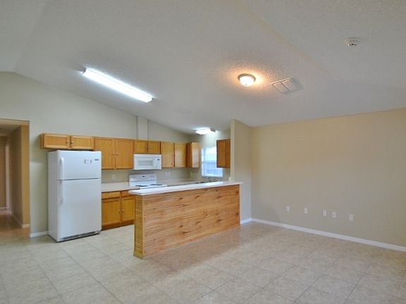 2nd image of 11729 Lynn Brook Cir