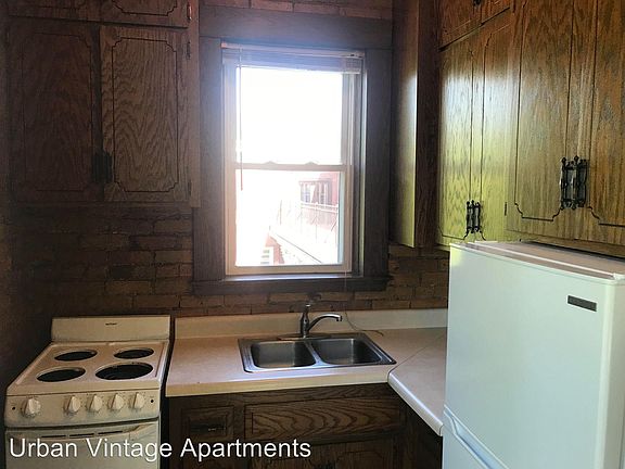 5th image of 1119 W Franklin Ave APT 310