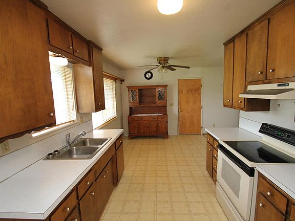 4th image of 4298 Pleasant Ct