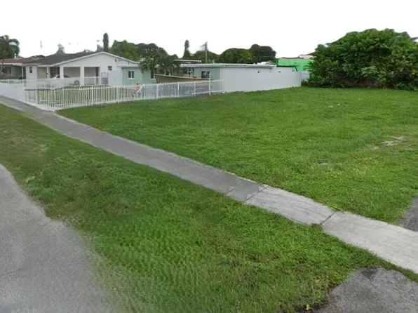 5226 Fletcher Street, Hollywood, FL 33021