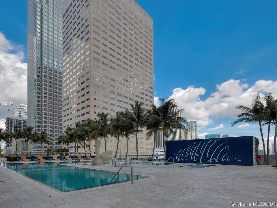 1st image of 325 S Biscayne Blvd Penthouse Lph14