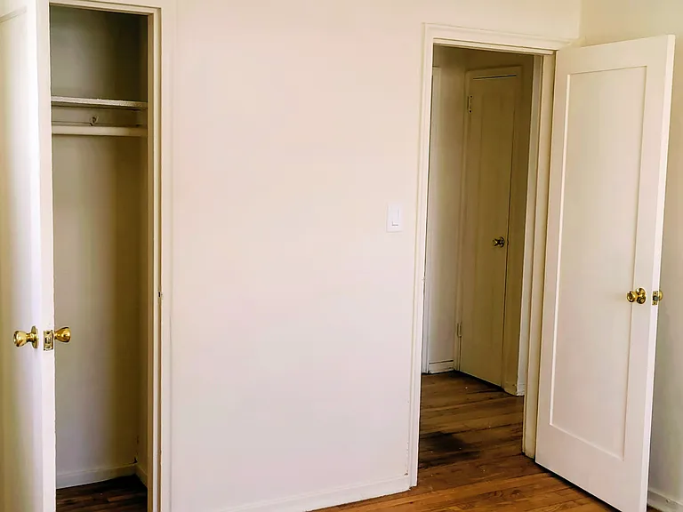 122B 14th Ave #122B — Photo 9