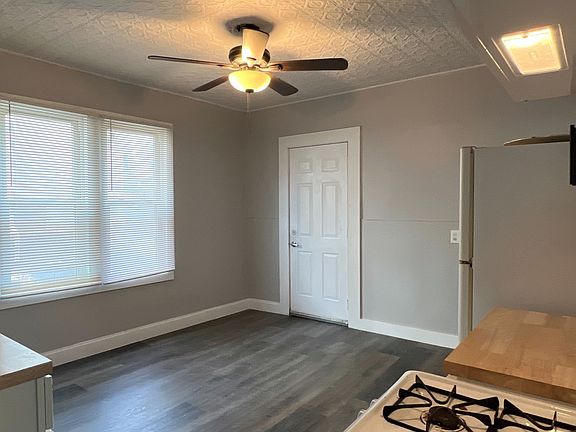 3rd image of 18 Dikeman St #1