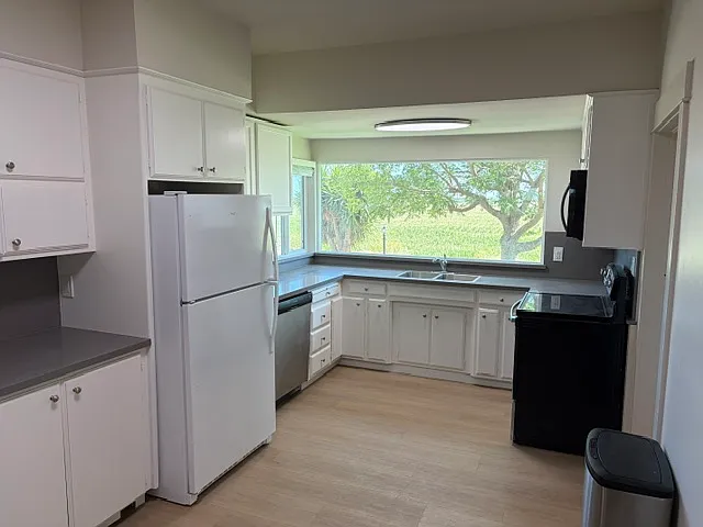 3101 Iowa Ave — Photo 6