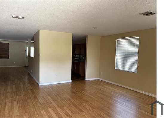 4th image of 2717 Cameron Way