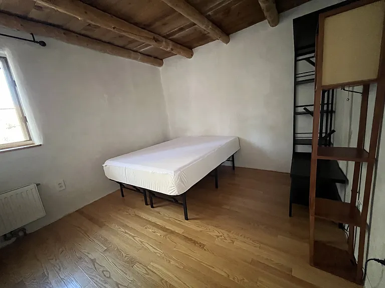 223 Ranchitos Rd — Photo 5