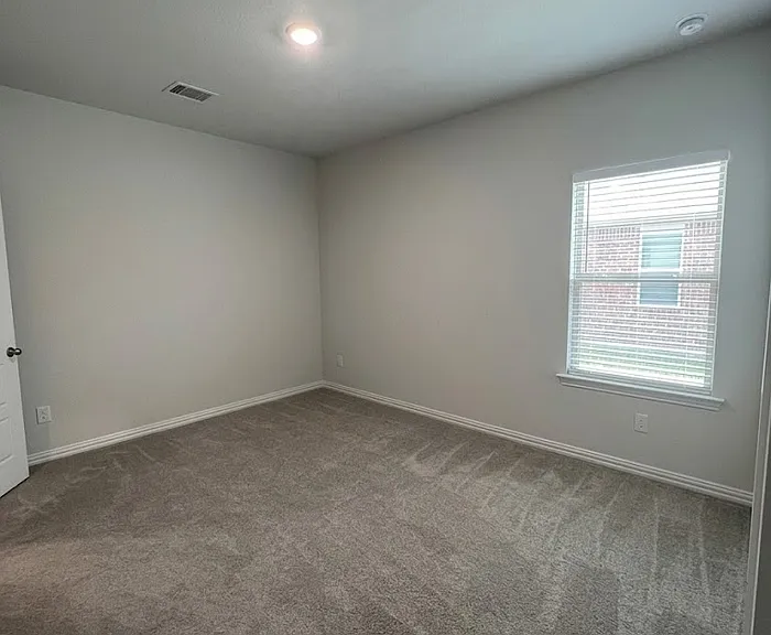 140 Ashbrook St — Photo 12