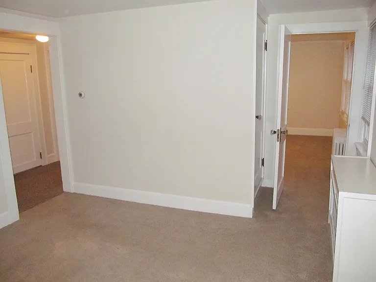 146 E Cliff St #2 — Photo 3