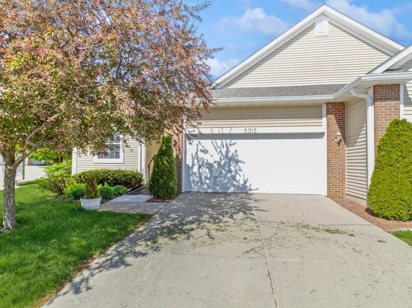 2315 Westwind Dr, Ames, IA 50010